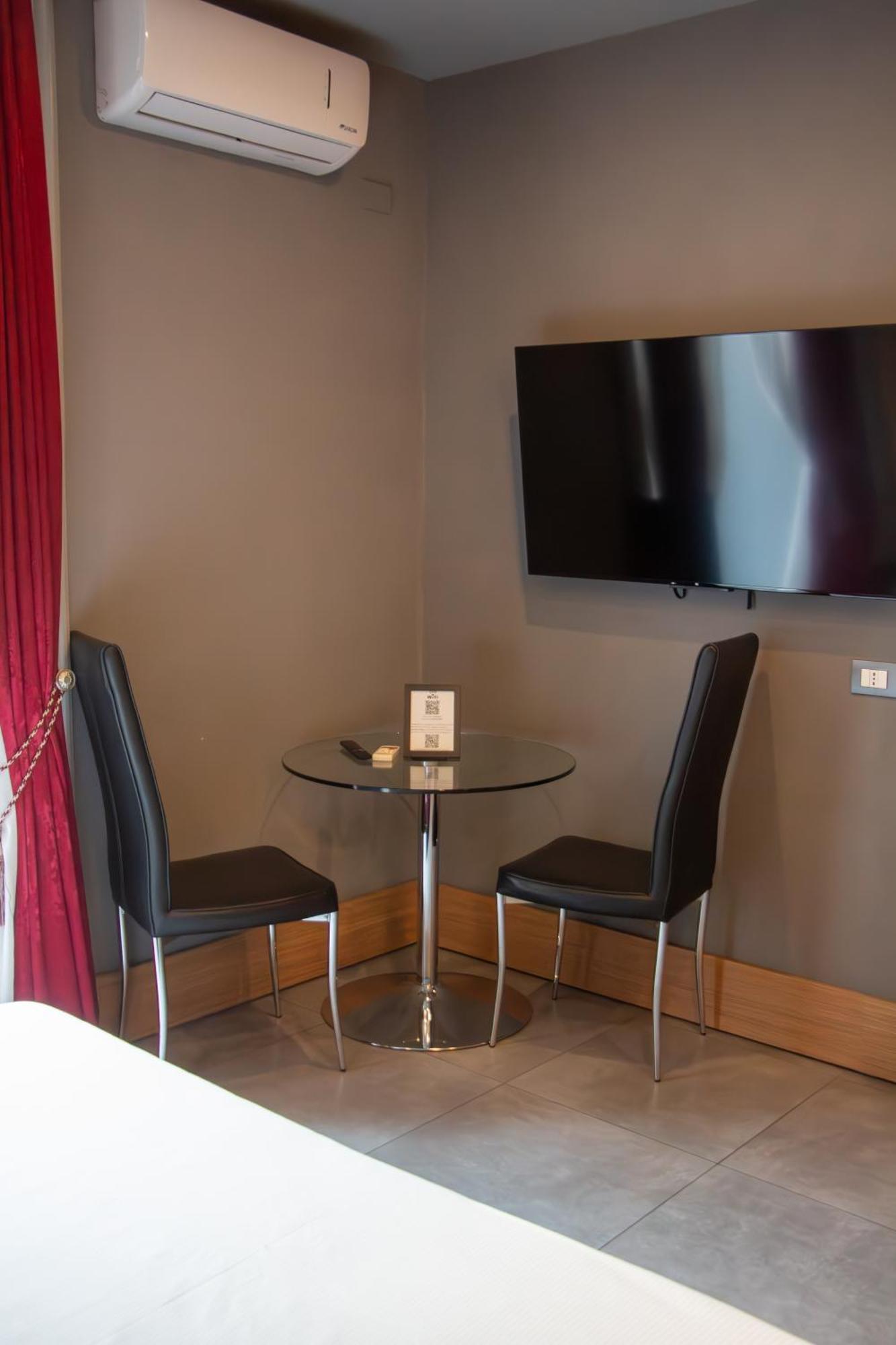 Hotel Beb Umberto I Napoli Zewnętrze zdjęcie