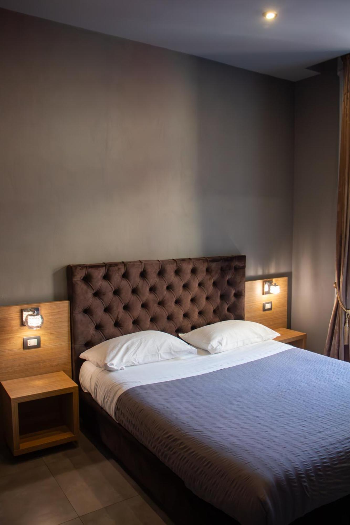 Hotel Beb Umberto I Napoli Zewnętrze zdjęcie
